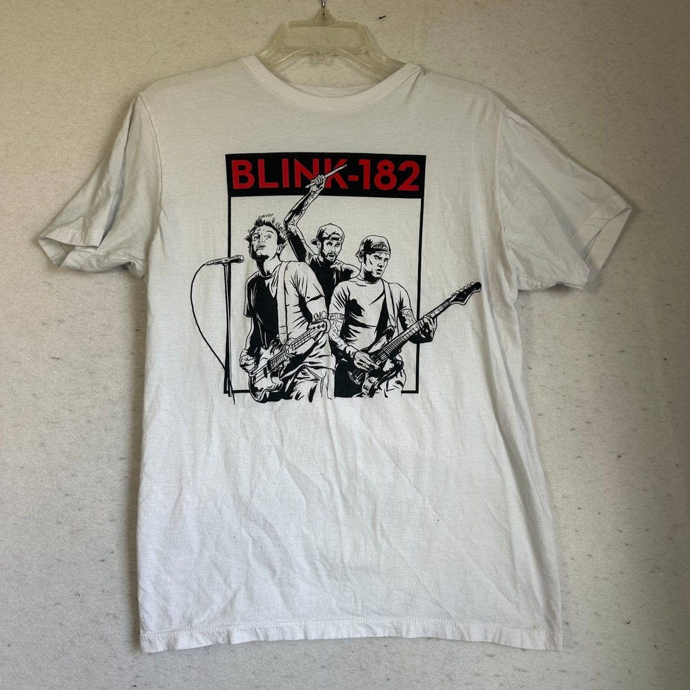 Vintage Blink 182 Band T-Shirt Mens Size Medium‎ cartoon illustrated performing